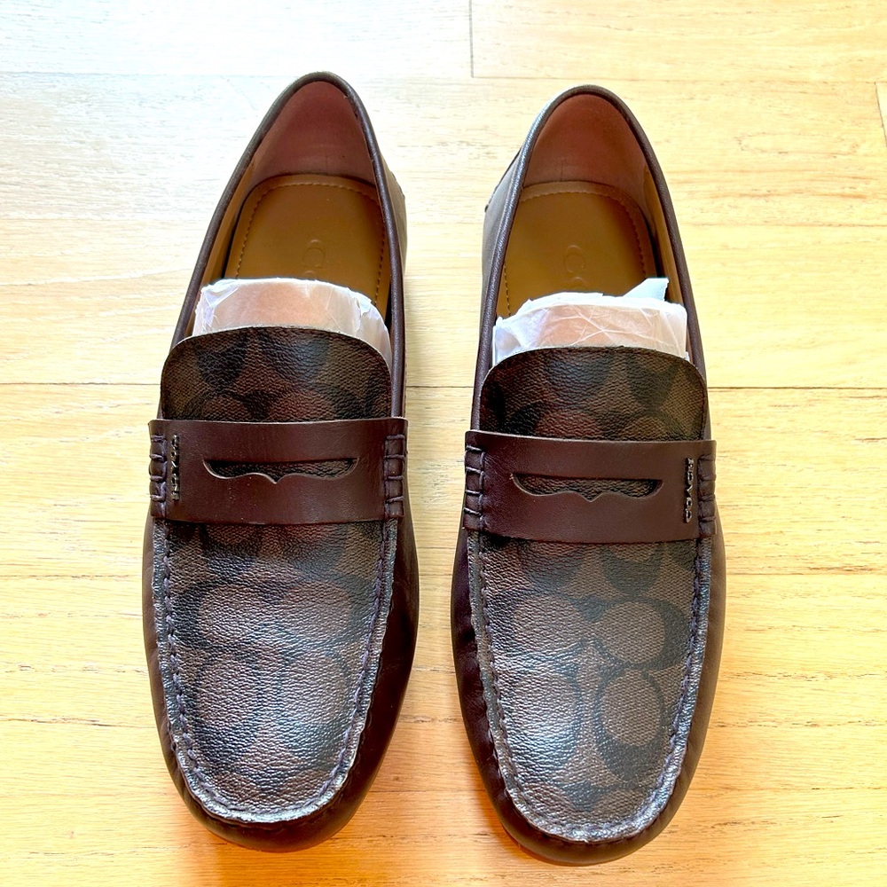 COACH Mott Driver Sig PVC in Brown